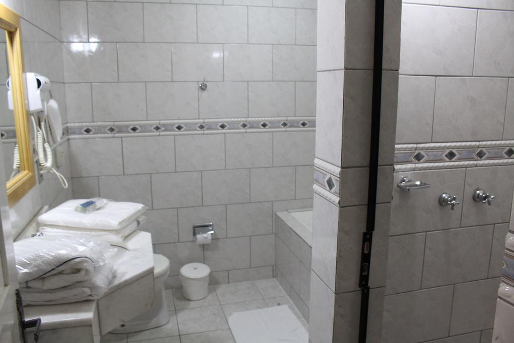 Motel Avenida (Adults Only) Gramado Ngoại thất bức ảnh